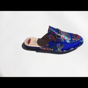 Cathy Din Mules Size 7.5- NWB